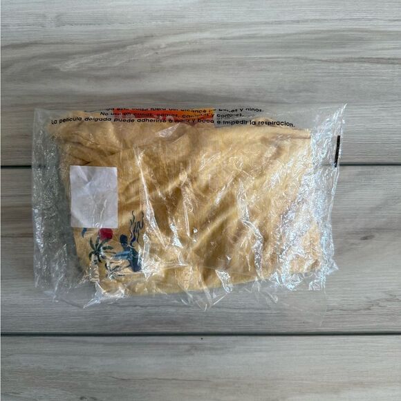 Surf & Swim Co Long Sleeve Swim Tee Wild Honey M NWT IN PACKAGE - Picture 5 of 5